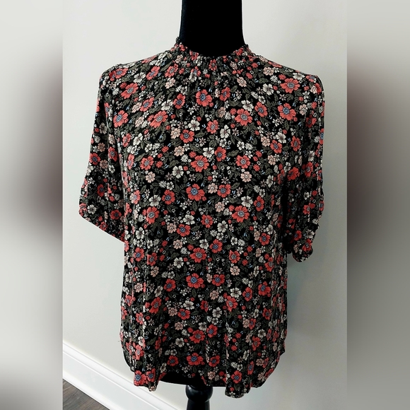 Knox Rose Tops - Knox Rose black floral short sleeve high neck Blouse Size Small